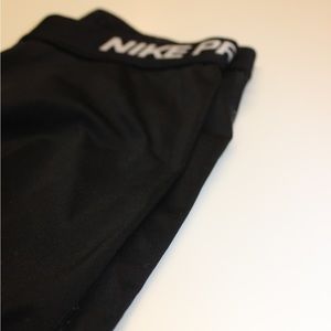 Nike pro leggings